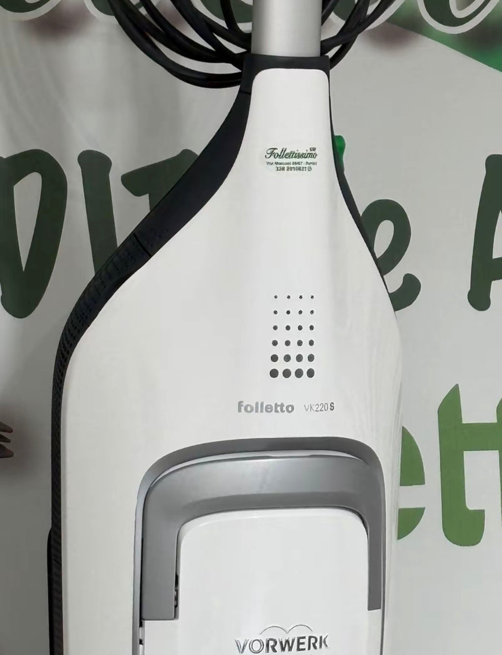 VORWERK VK220S - GARANZIA 3 ANNI - IN OMAGGIO PROFUMINI + SACCHETTI